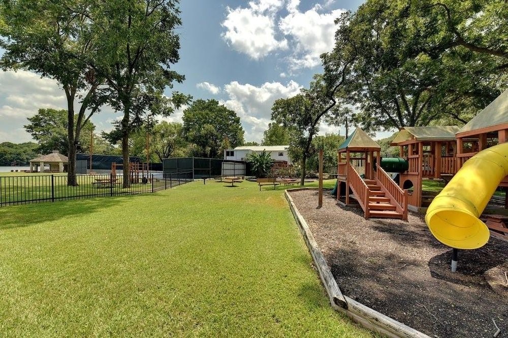 2603 Buckminster Court , Austin, TX, 78746 | 5543087 | Realty Texas LLC