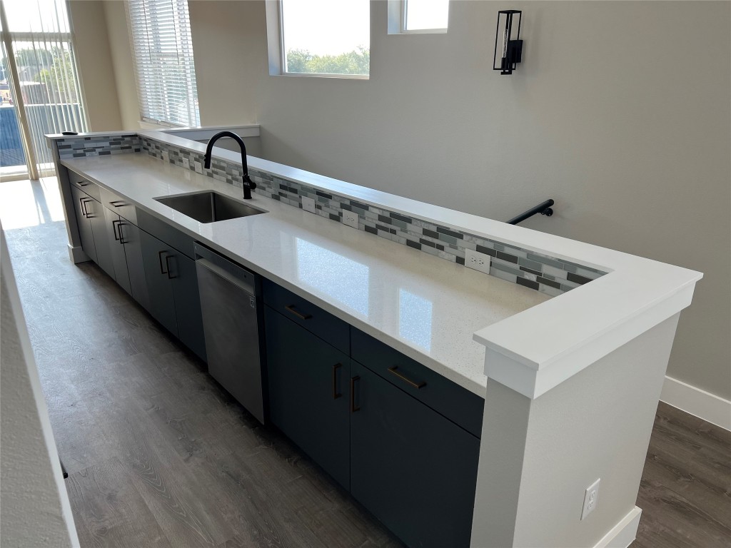 2119 FRATE BARKER Road 2103 , Austin, TX, 78748 | 8241570 | Realty Texas LLC