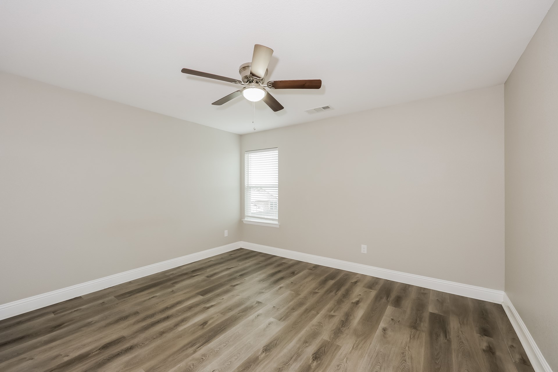 10536 Wild Oak Drive , Fort Worth, TX, 76140 | 20525120 | Realty Texas LLC