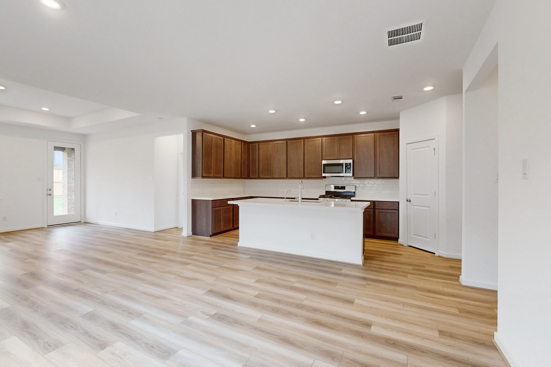 1226 Sugar Drive , Tomball, TX, 77375 | 74371119 | Realty Texas LLC