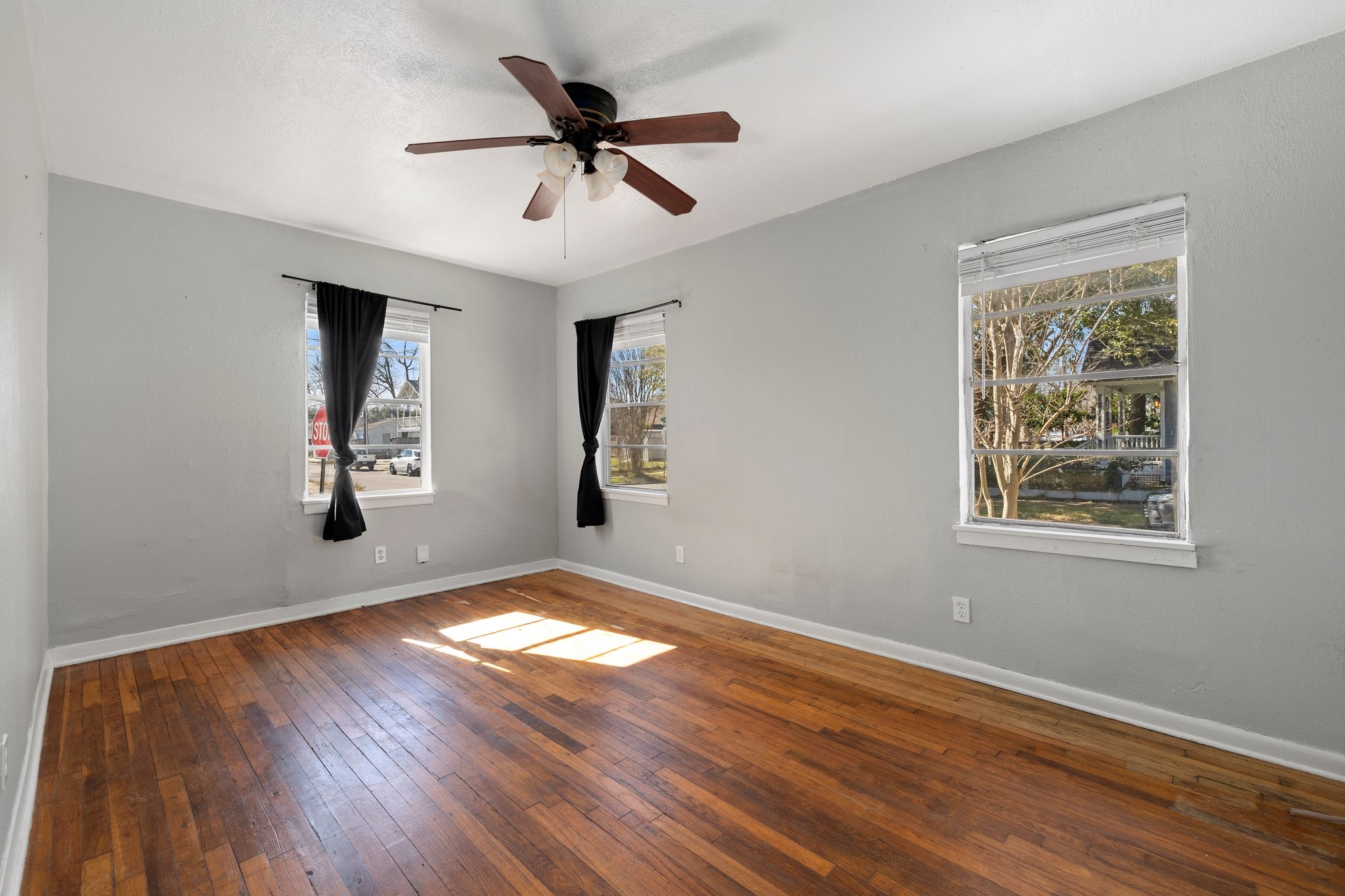 5810 Michaux Street , Houston, TX, 77009 | 10528163 | Realty Texas LLC