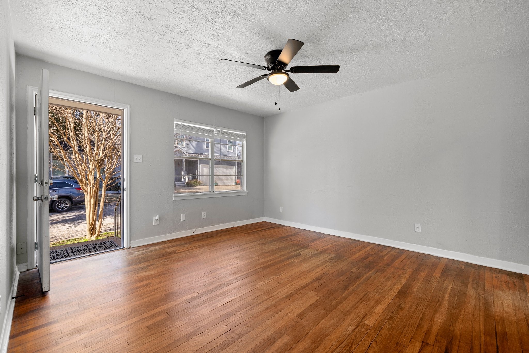 5810 Michaux Street , Houston, TX, 77009 | 10528163 | Realty Texas LLC