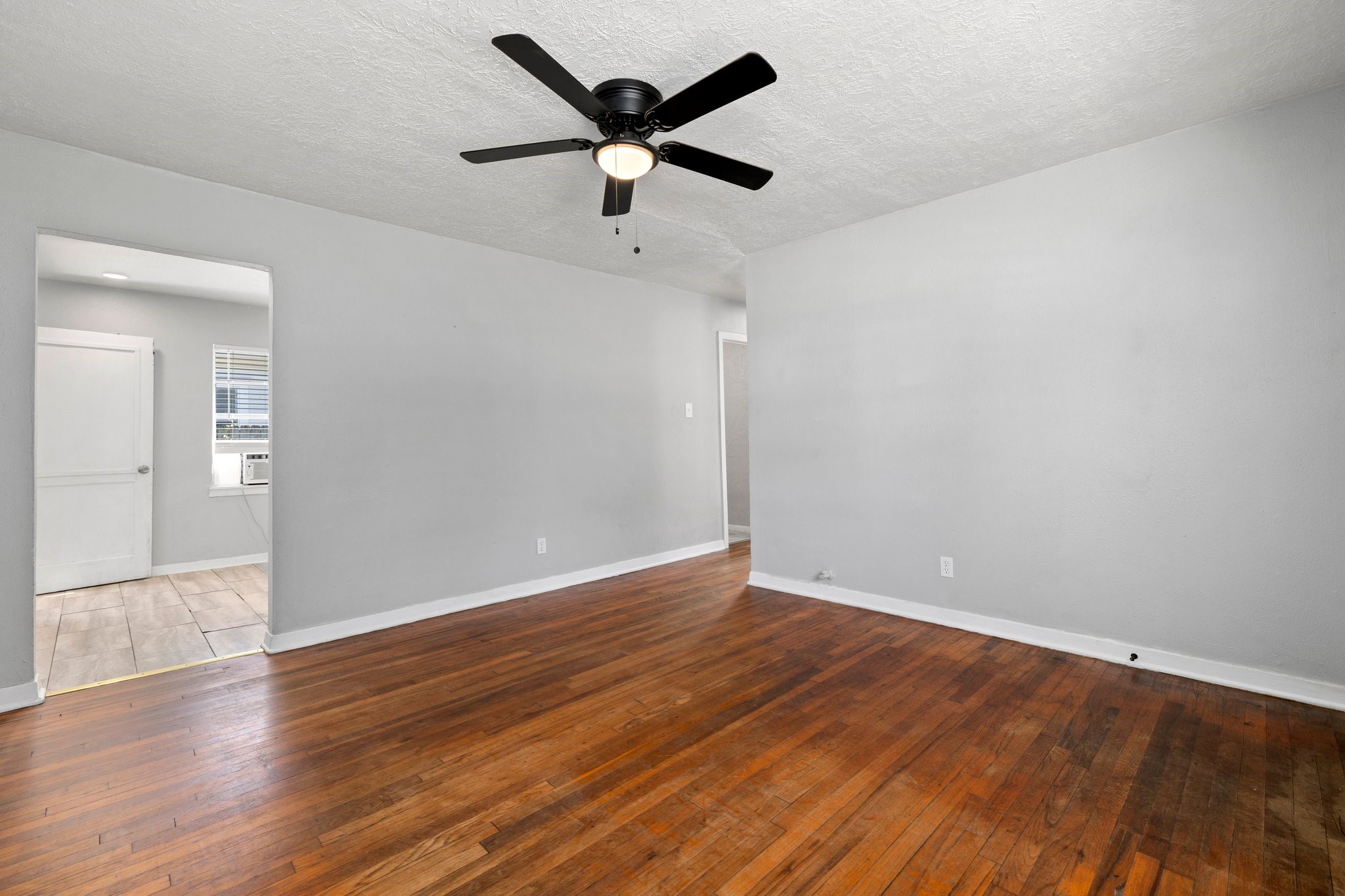 5810 Michaux Street , Houston, TX, 77009 | 10528163 | Realty Texas LLC