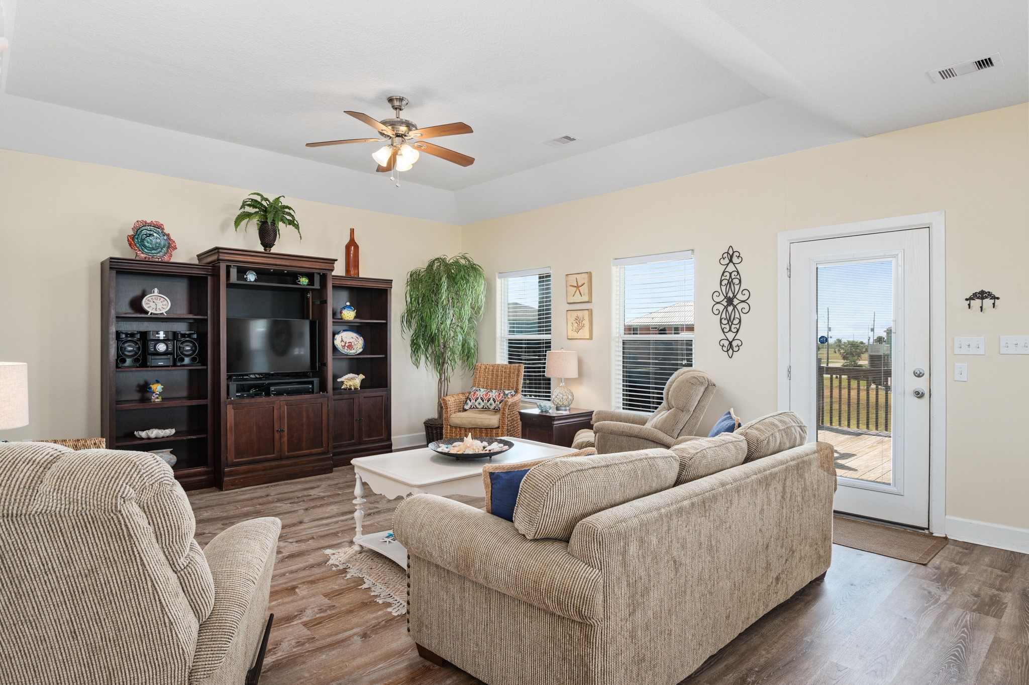 4405 Ranger Drive , Port Bolivar, TX, 77650 | 20704536 | Realty Texas LLC