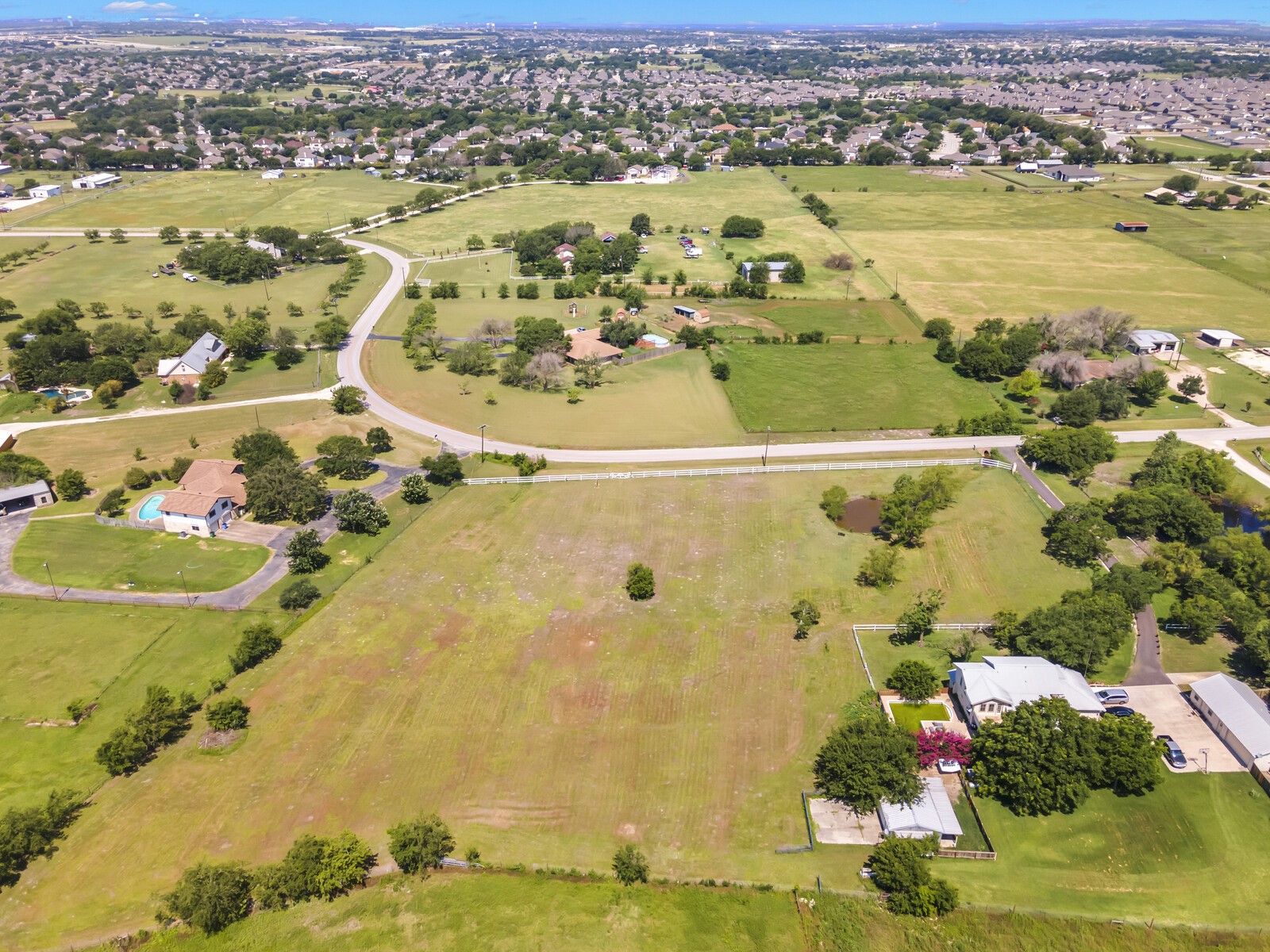 21201 Martin LN, Pflugerville, TX, 78660 | 4134568 | Realty Texas LLC