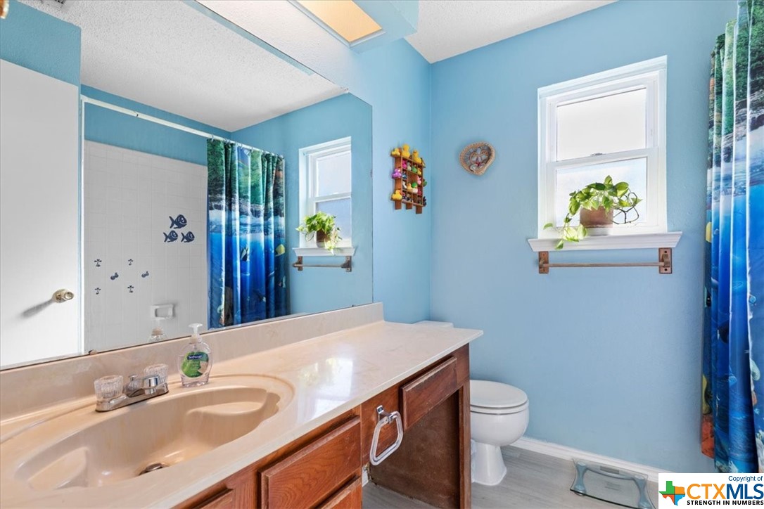 3418 Foxbriar Lane , Schertz, TX, 78108 | 532732 | Realty Texas LLC