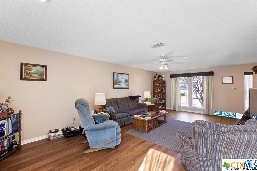3418 Foxbriar Lane , Schertz, TX, 78108 | 532732 | Realty Texas LLC