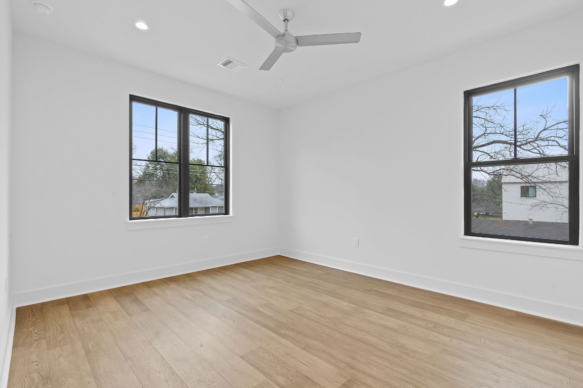 1211 Cullen Avenue , Austin, TX, 78757 | 8151788 | Realty Texas LLC
