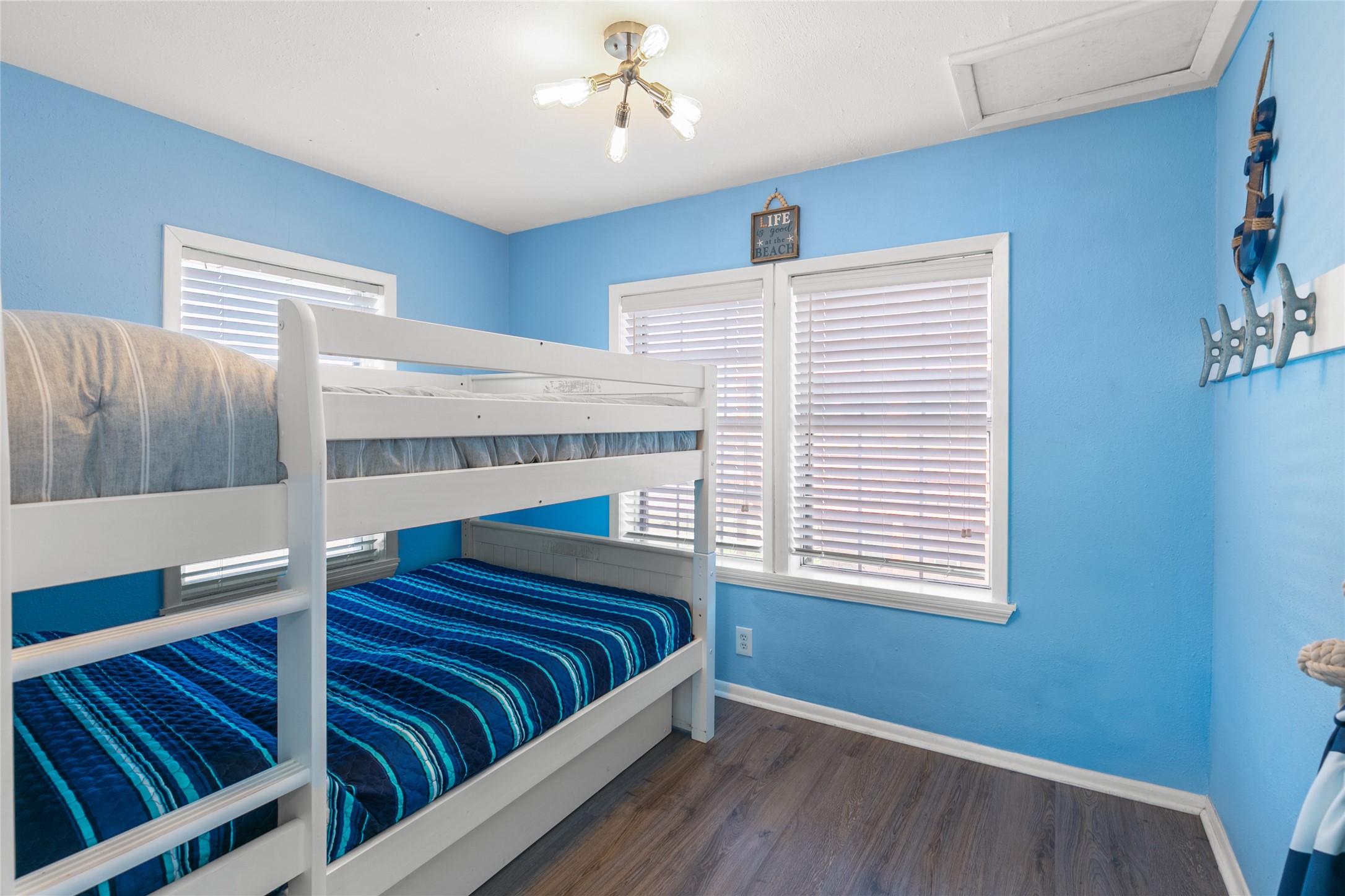 218 Driftwood Court , Surfside Beach, TX, 77541 | 31861661 | Realty Texas LLC