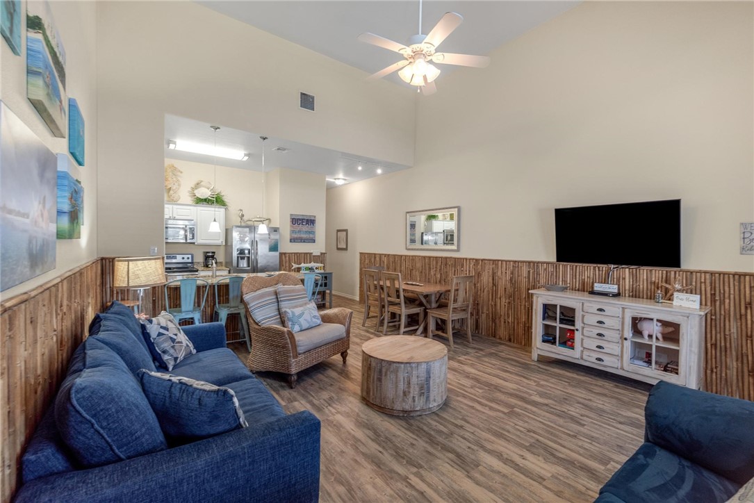 14920 ISLAND VILLAGE Dr, Corpus Christi, TX, 78418 | 434721 | Realty Texas LLC