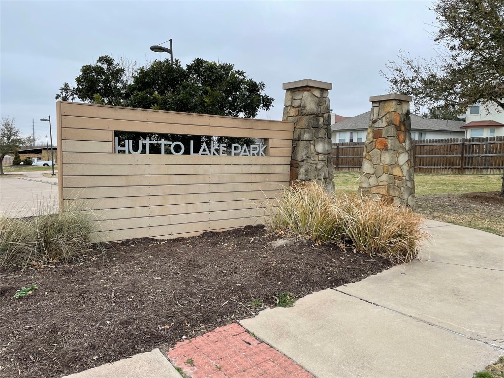 213 Garcitas Creek Lane , Hutto, TX, 78634 | 4668711 | Realty Texas LLC
