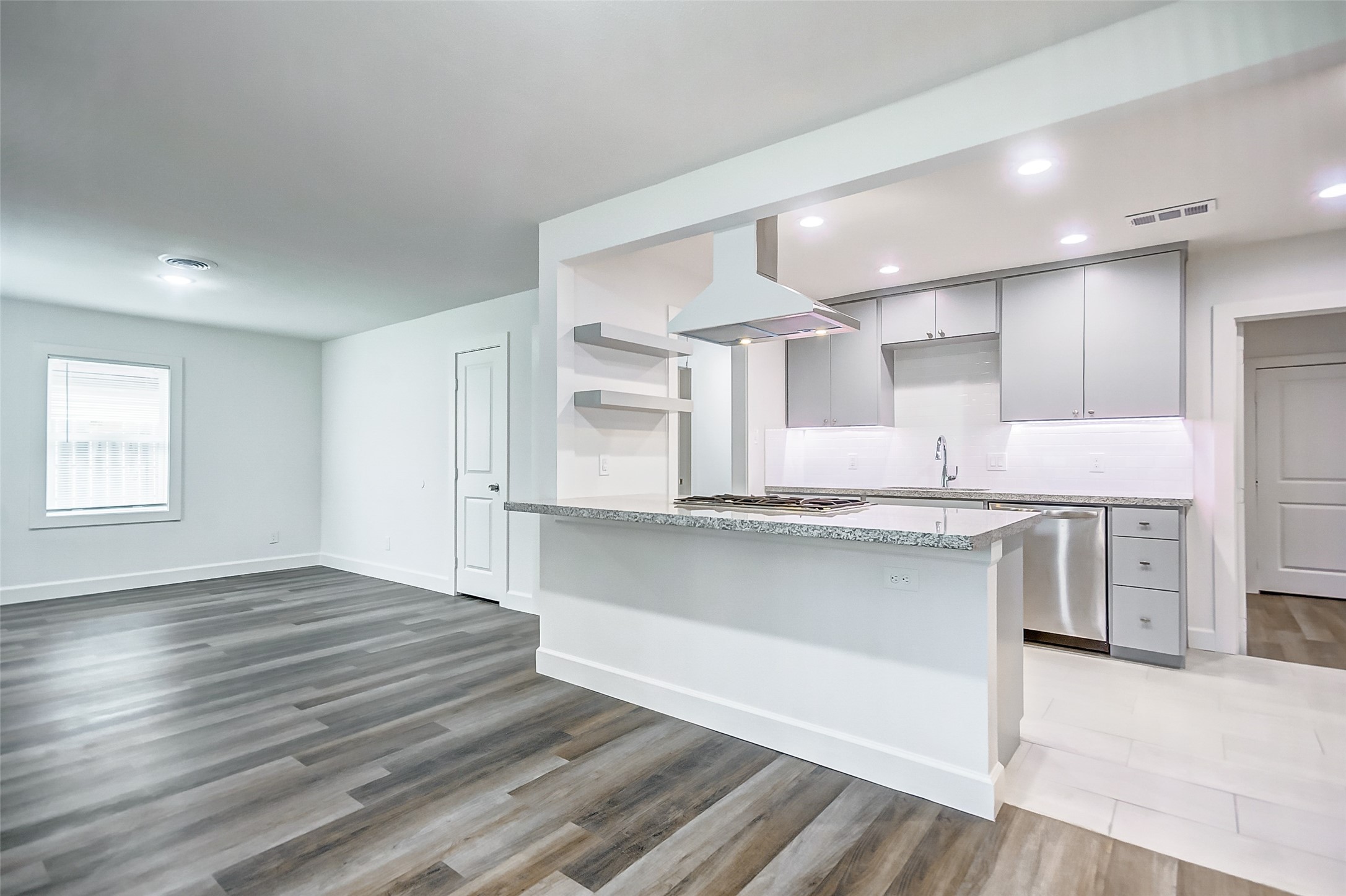 6926 Peyton Street , Houston, TX, 77028 | 59478379 | Realty Texas LLC