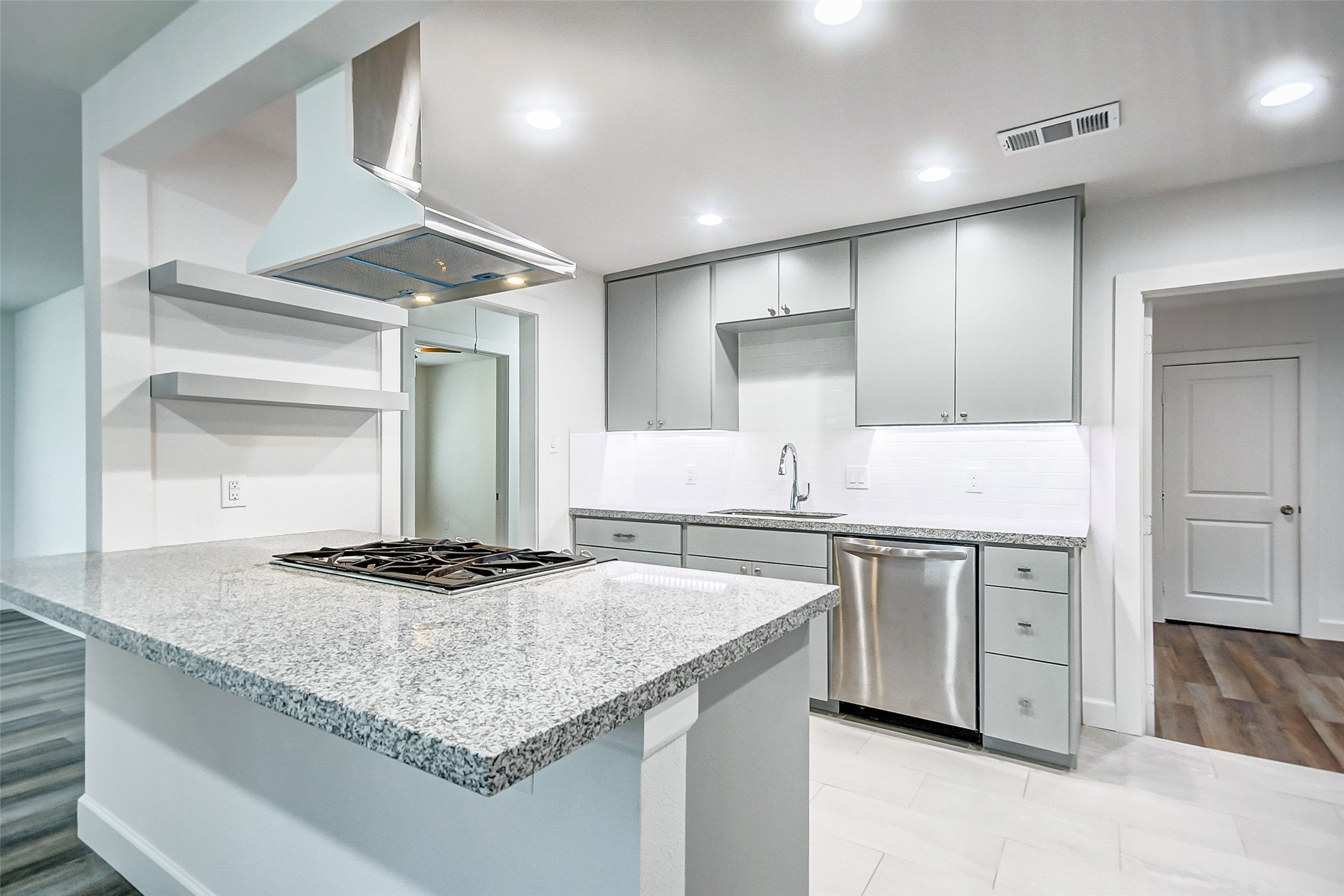 6926 Peyton Street , Houston, TX, 77028 | 59478379 | Realty Texas LLC
