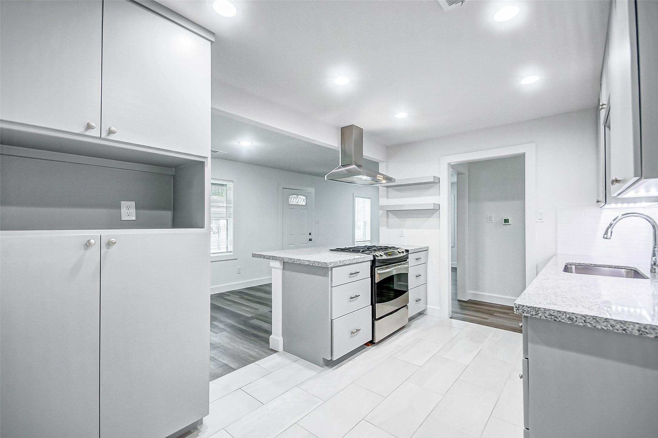 6926 Peyton Street , Houston, TX, 77028 | 59478379 | Realty Texas LLC