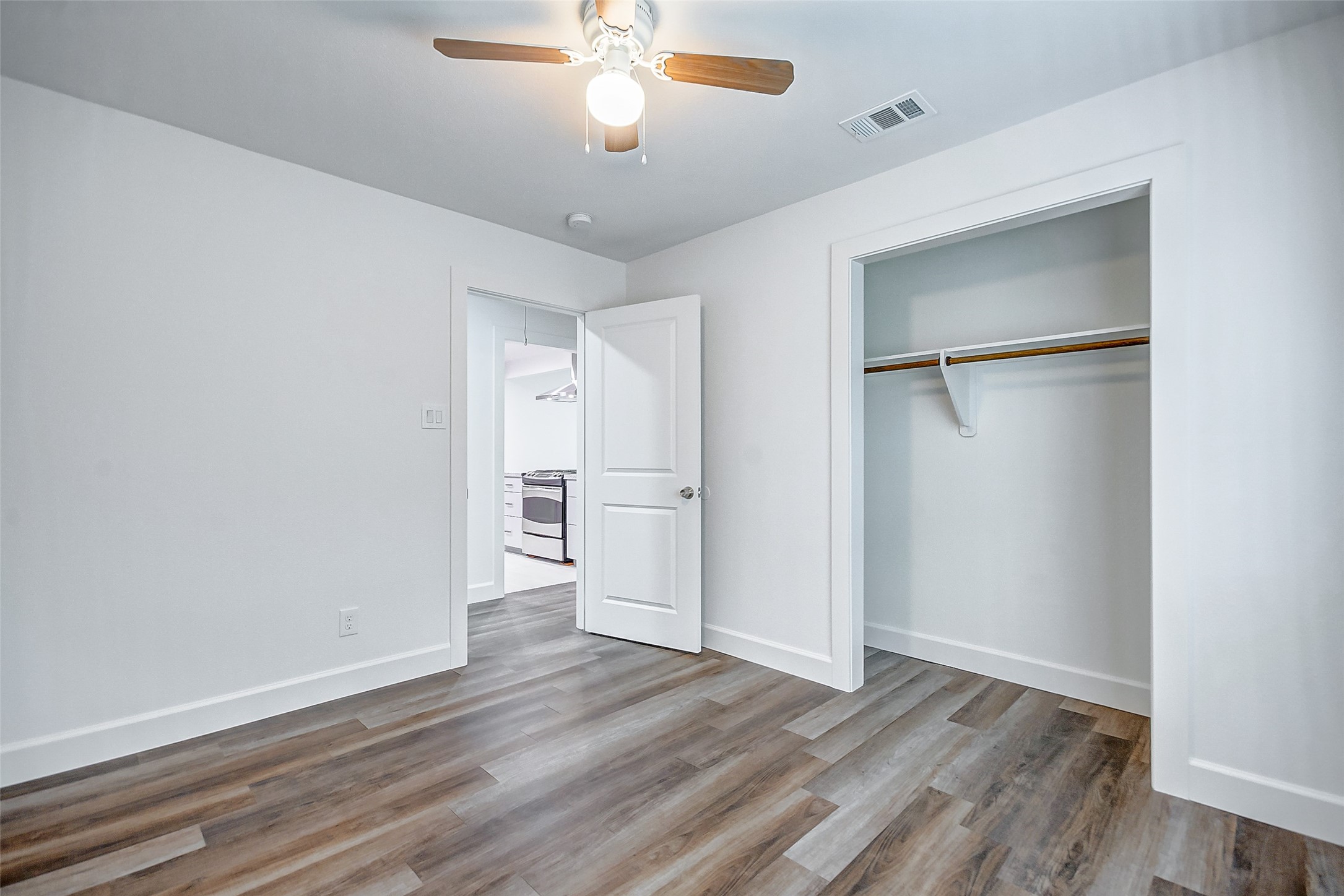 6926 Peyton Street , Houston, TX, 77028 | 59478379 | Realty Texas LLC