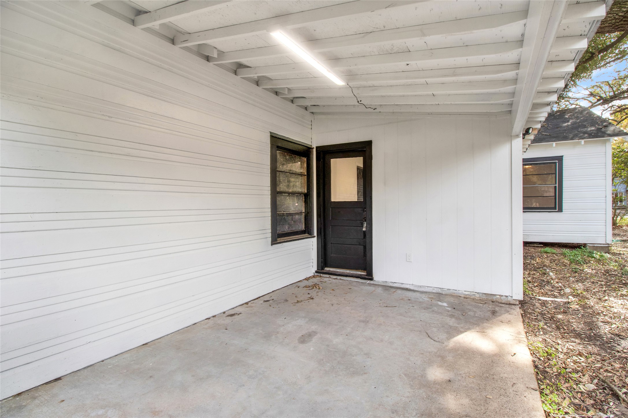 702 W Lang Street , Alvin, TX, 77511 | 44809362 | Realty Texas LLC