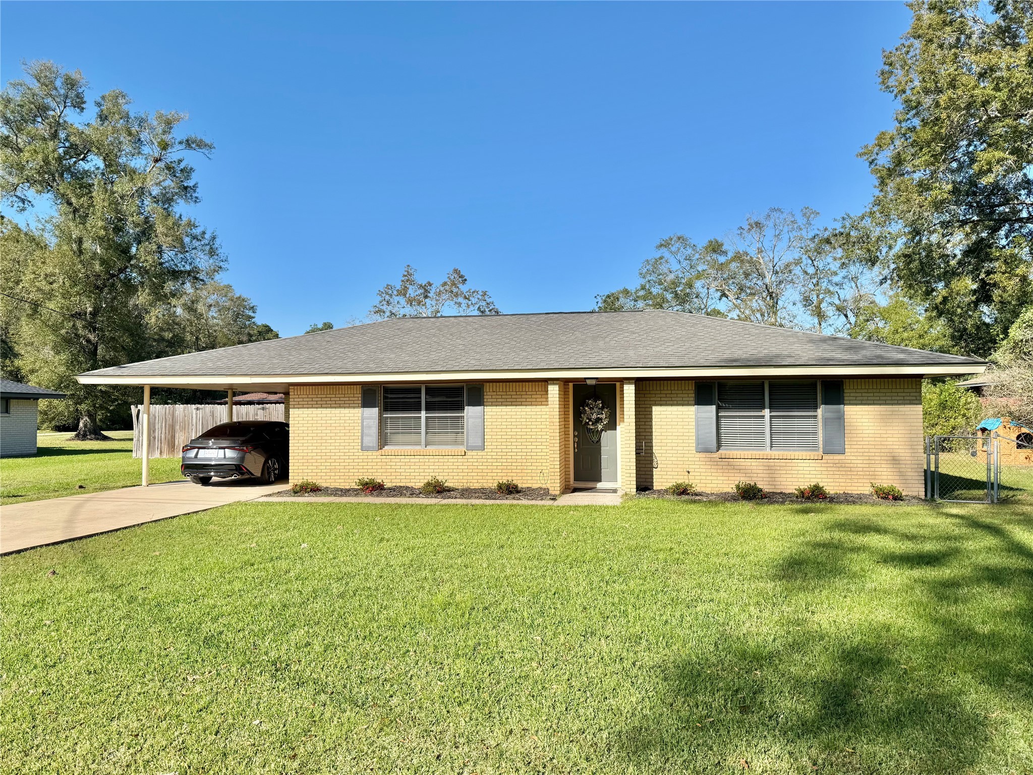 207 Dora Street , Cleveland, TX, 77328 | 3329042 | Realty Texas LLC