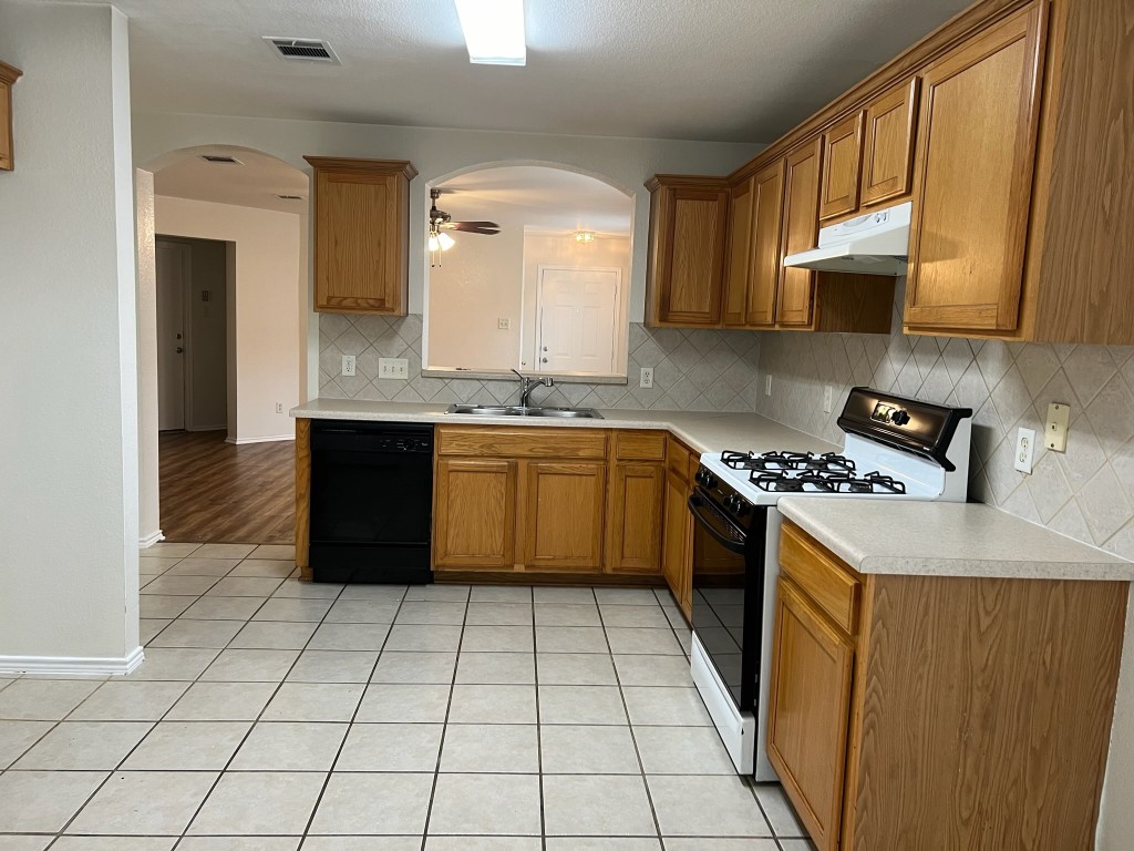 1204 Sleepytime Trail
