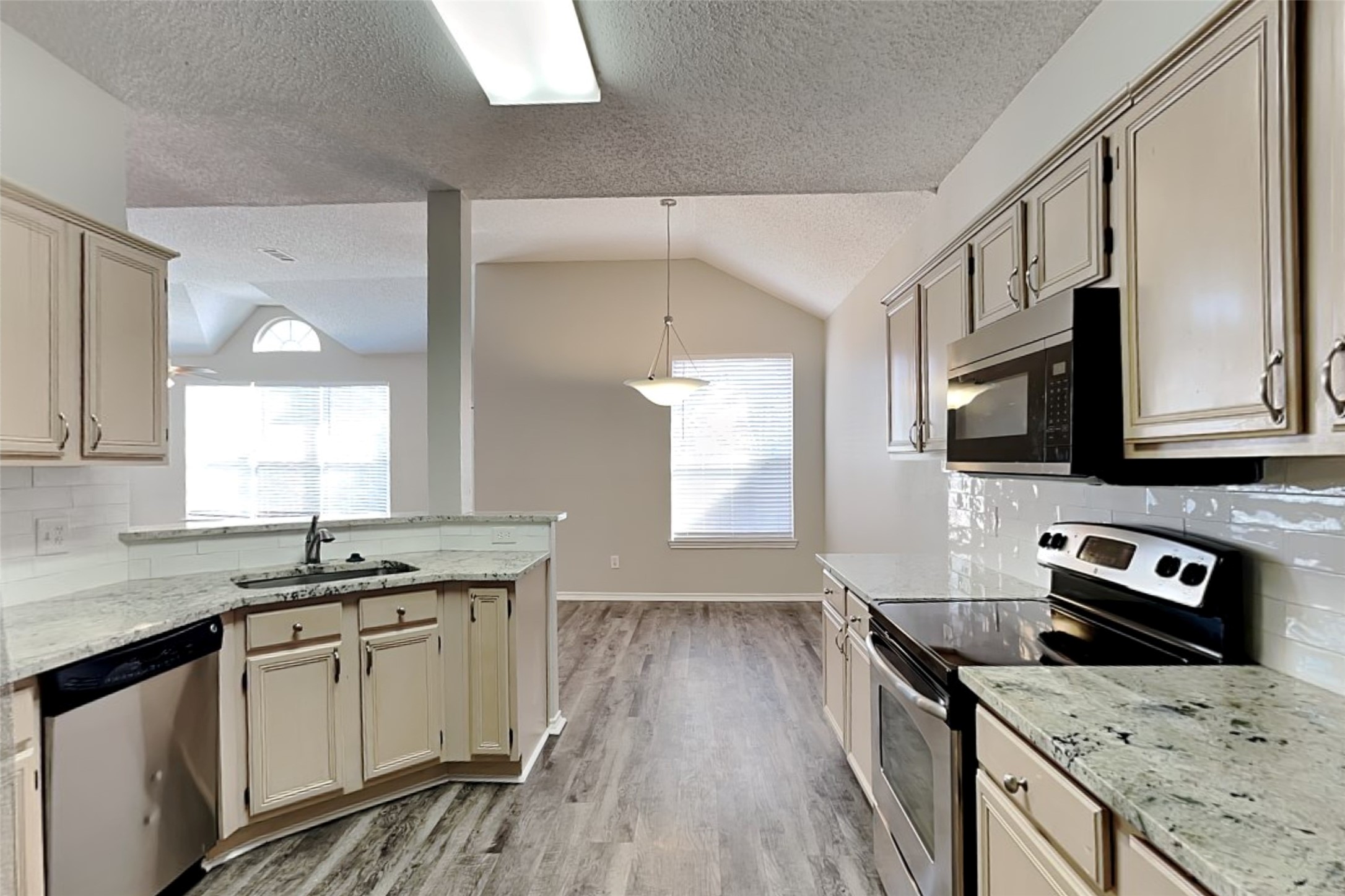 939 Azalia Drive , Lewisville, TX, 75067 | 20528043 | Realty Texas LLC