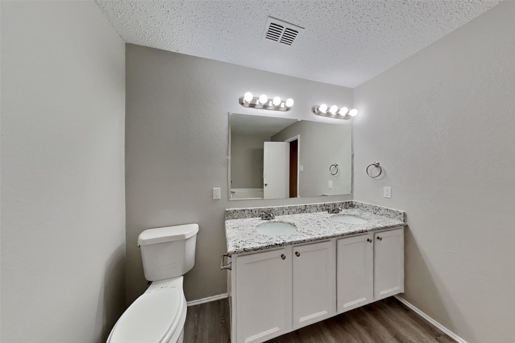 6056 Crescenzio Drive , Grand Prairie, TX, 75052 | 20528053 | Realty Texas LLC
