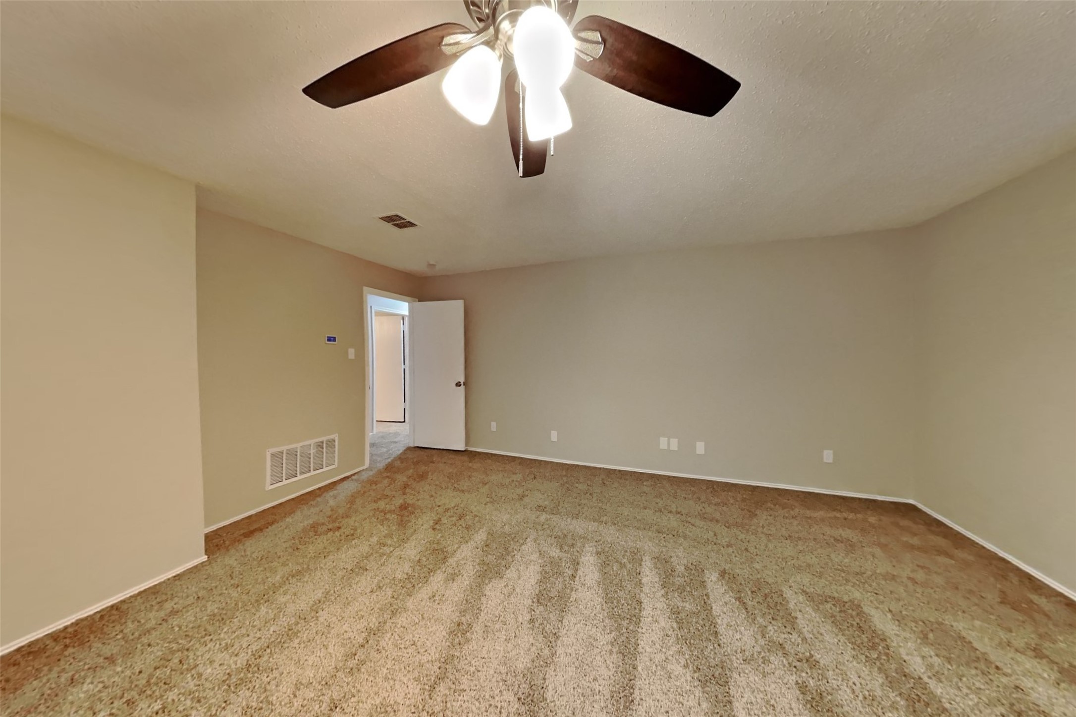 6056 Crescenzio Drive , Grand Prairie, TX, 75052 | 20528053 | Realty Texas LLC