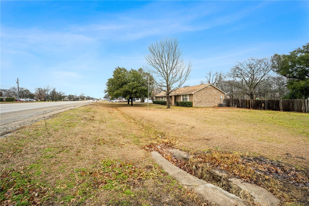 625 N Robinson Drive , Robinson, TX, 76706 | 220493 | Realty Texas LLC