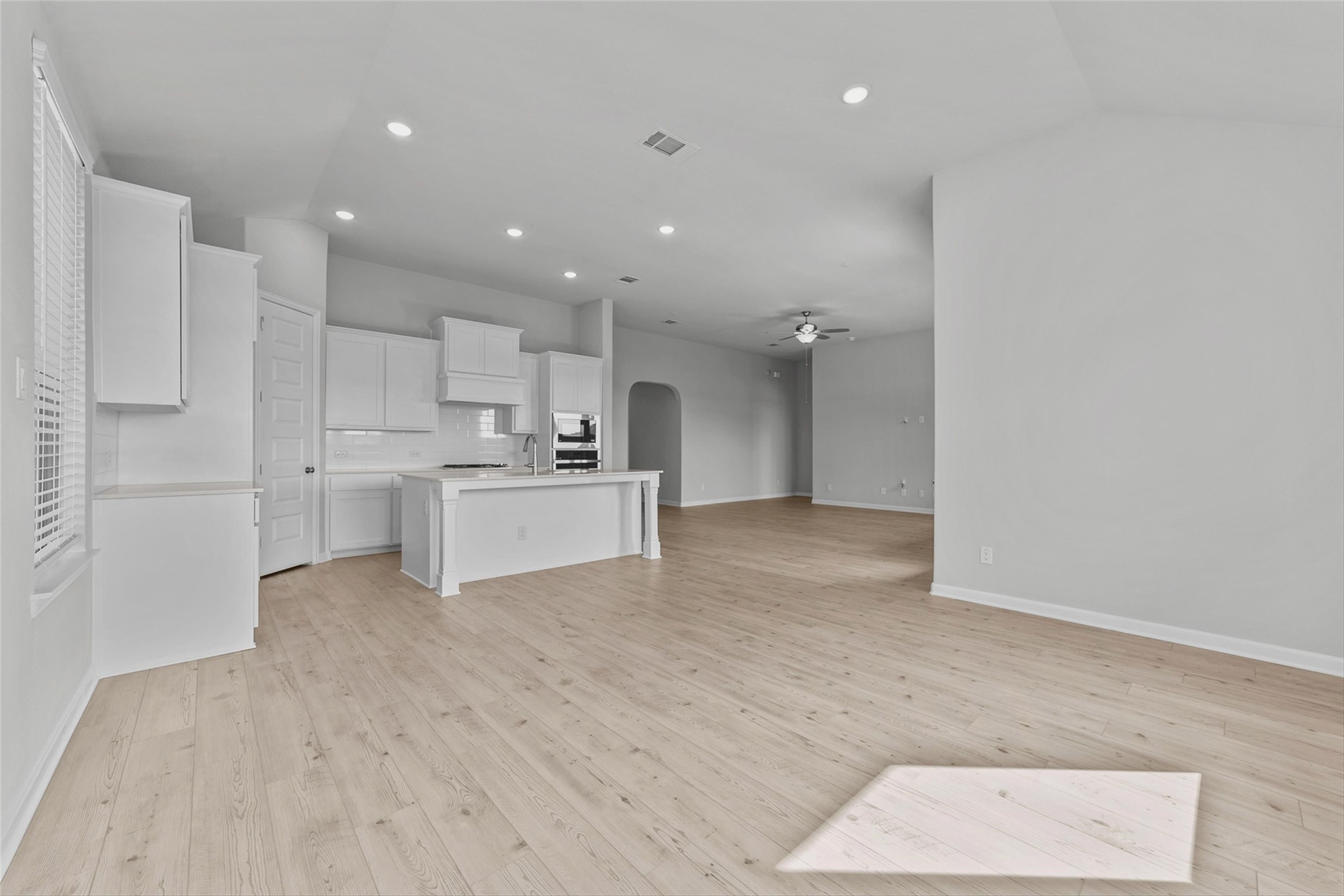 1435 Golden Meadow Drive , Van Alstyne, TX, 75495 | 20528312 | Realty Texas LLC