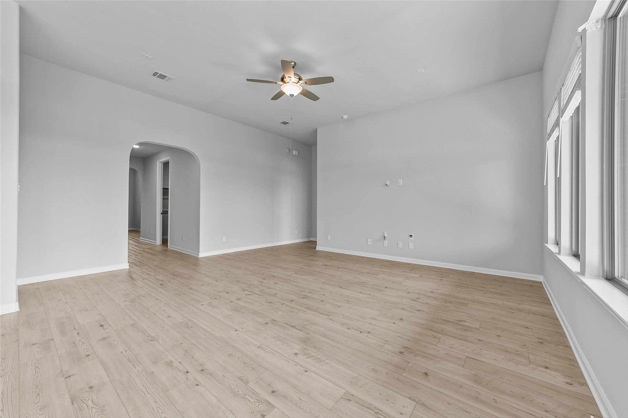1435 Golden Meadow Drive , Van Alstyne, TX, 75495 | 20528312 | Realty Texas LLC