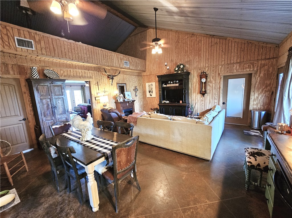 880 LCR 642 , Groesbeck, TX, 76642 | 220430 | Realty Texas LLC