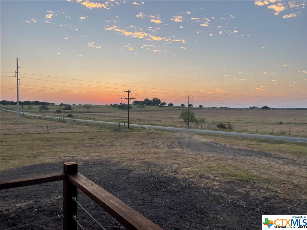891 County Road 301 , Shiner, TX, 77984 | 533204 | Realty Texas LLC