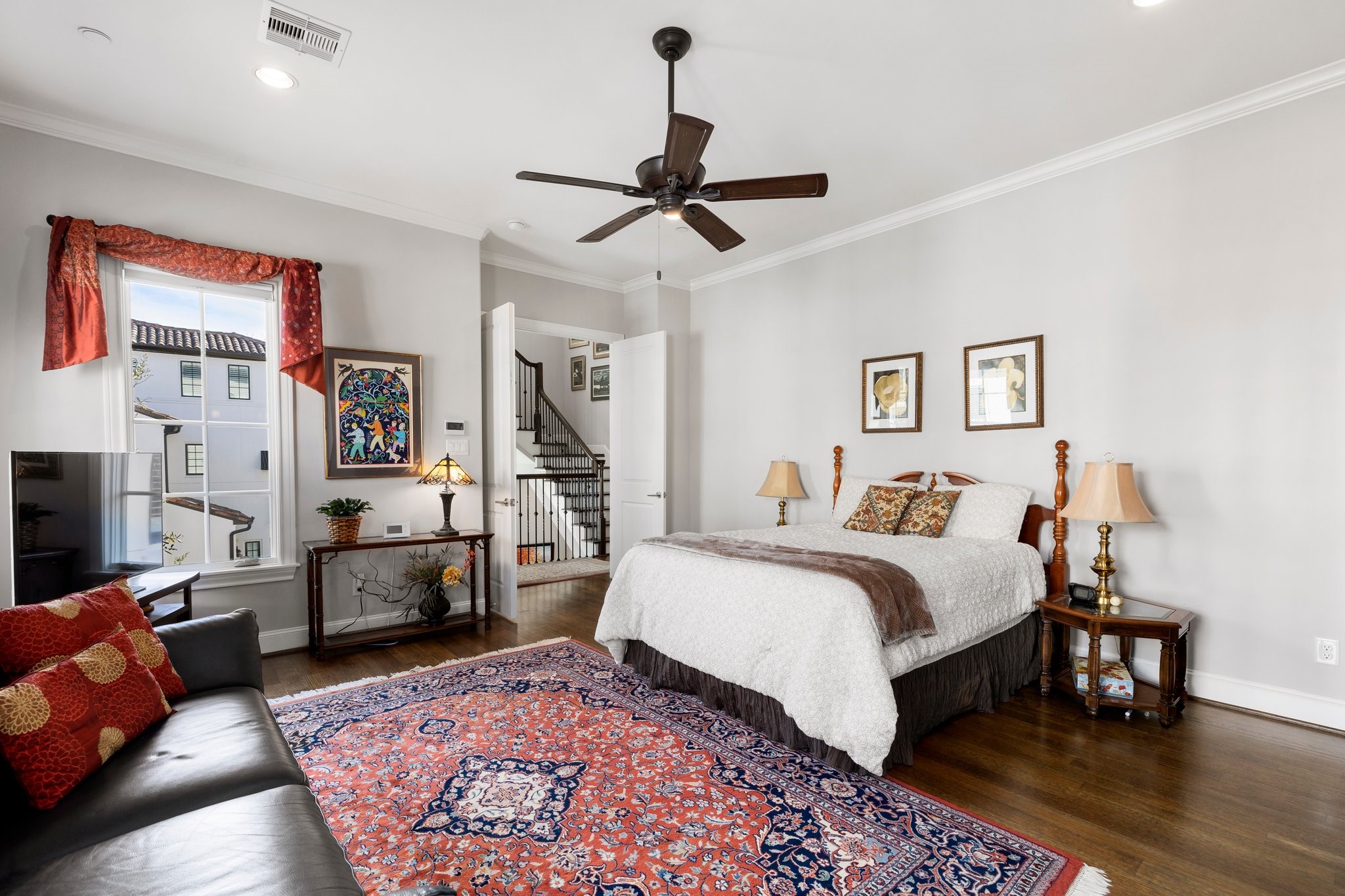 19 Southside Circle , Houston, TX, 77025 | 5412771 | Realty Texas LLC
