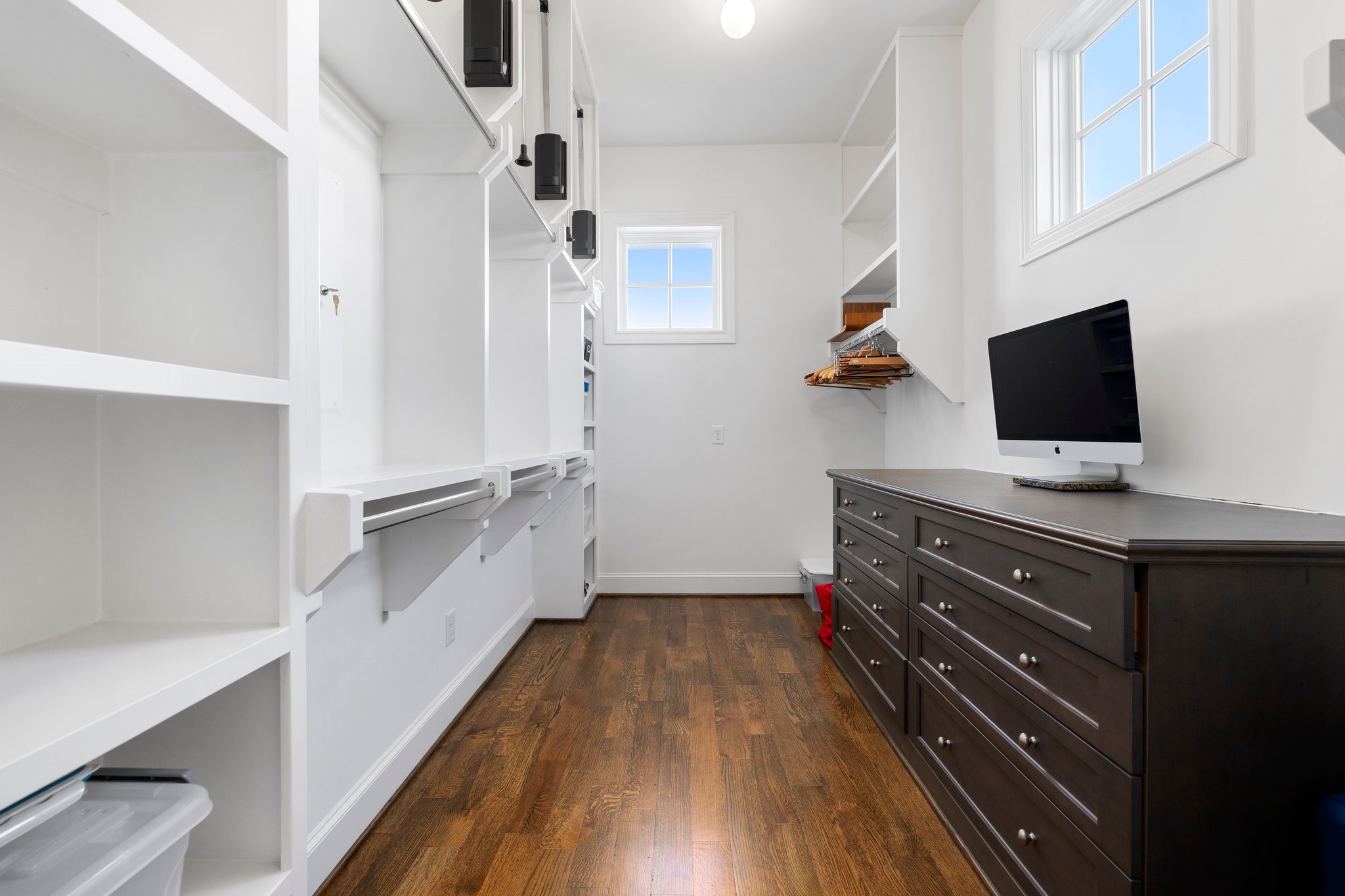19 Southside Circle , Houston, TX, 77025 | 5412771 | Realty Texas LLC