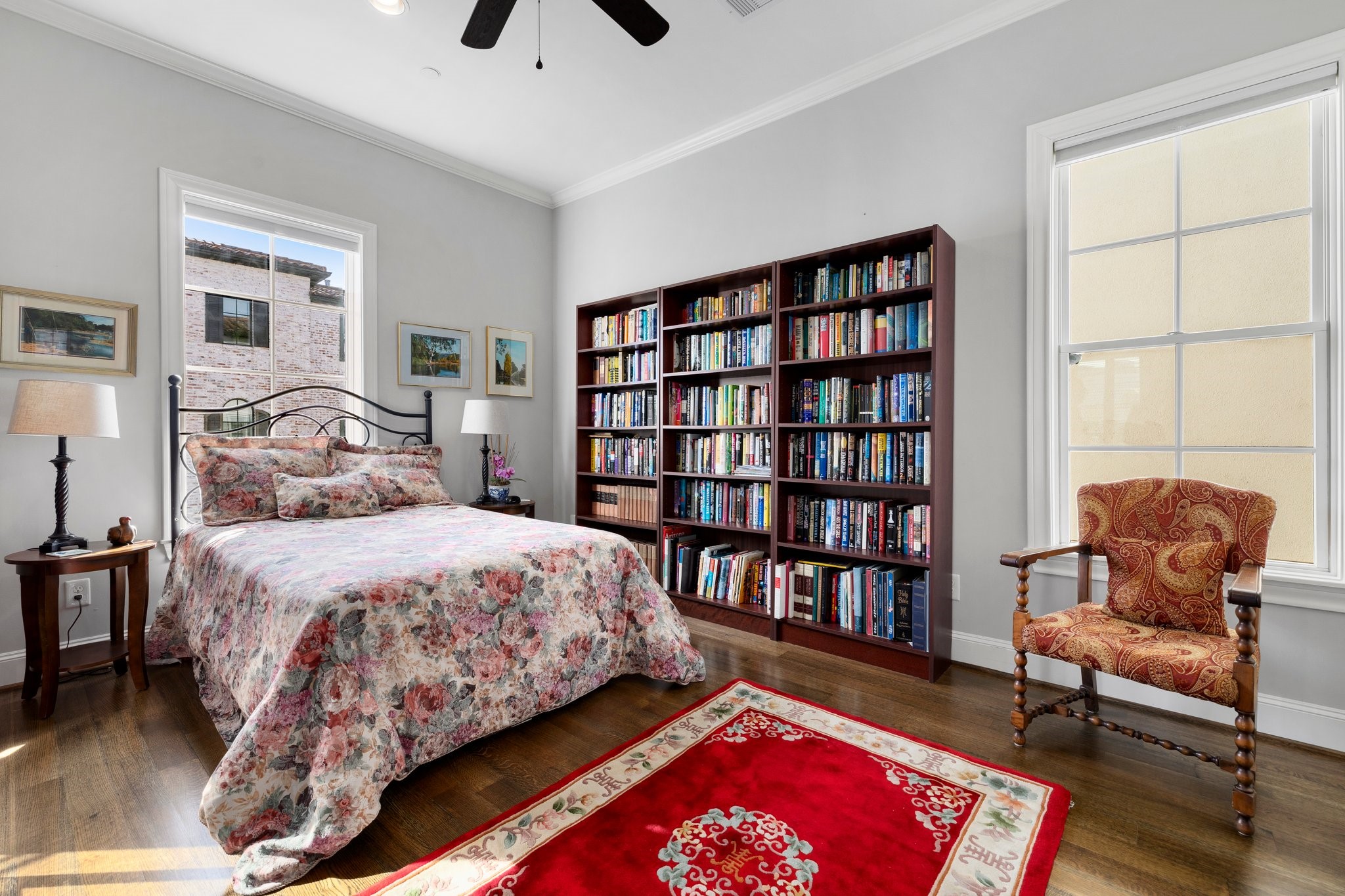 19 Southside Circle , Houston, TX, 77025 | 5412771 | Realty Texas LLC