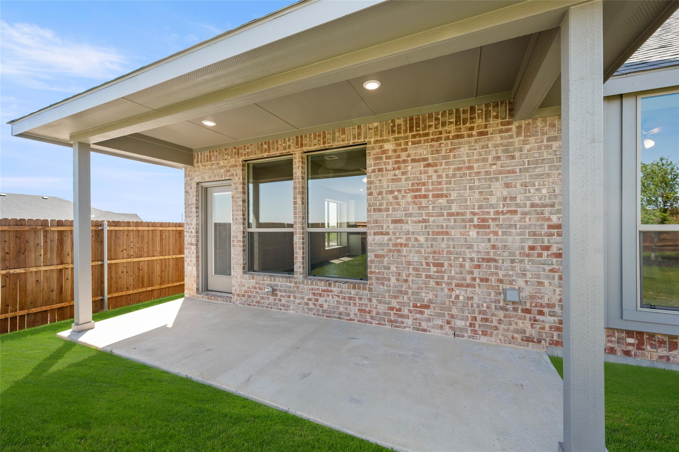 4528 Norcross Lane , Fort Worth, TX, 76036 | 20530393 | Realty Texas LLC