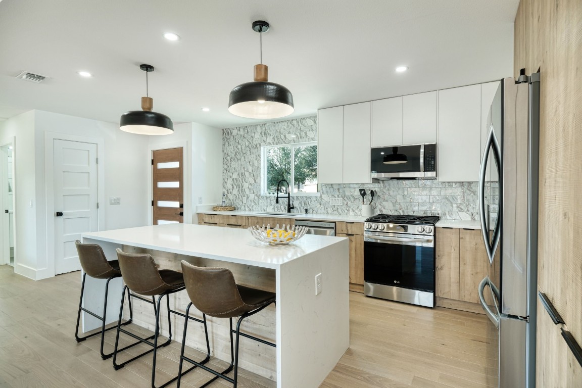 Sold: 5403 Darlington Lane Blog Image Banner
