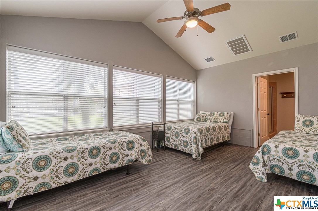 2545 Terminal Loop Road , McQueeney, TX, 78123 | 533274 | Realty Texas LLC