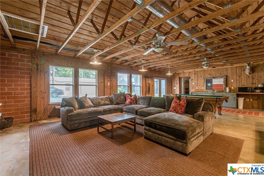 2545 Terminal Loop Road , McQueeney, TX, 78123 | 533274 | Realty Texas LLC