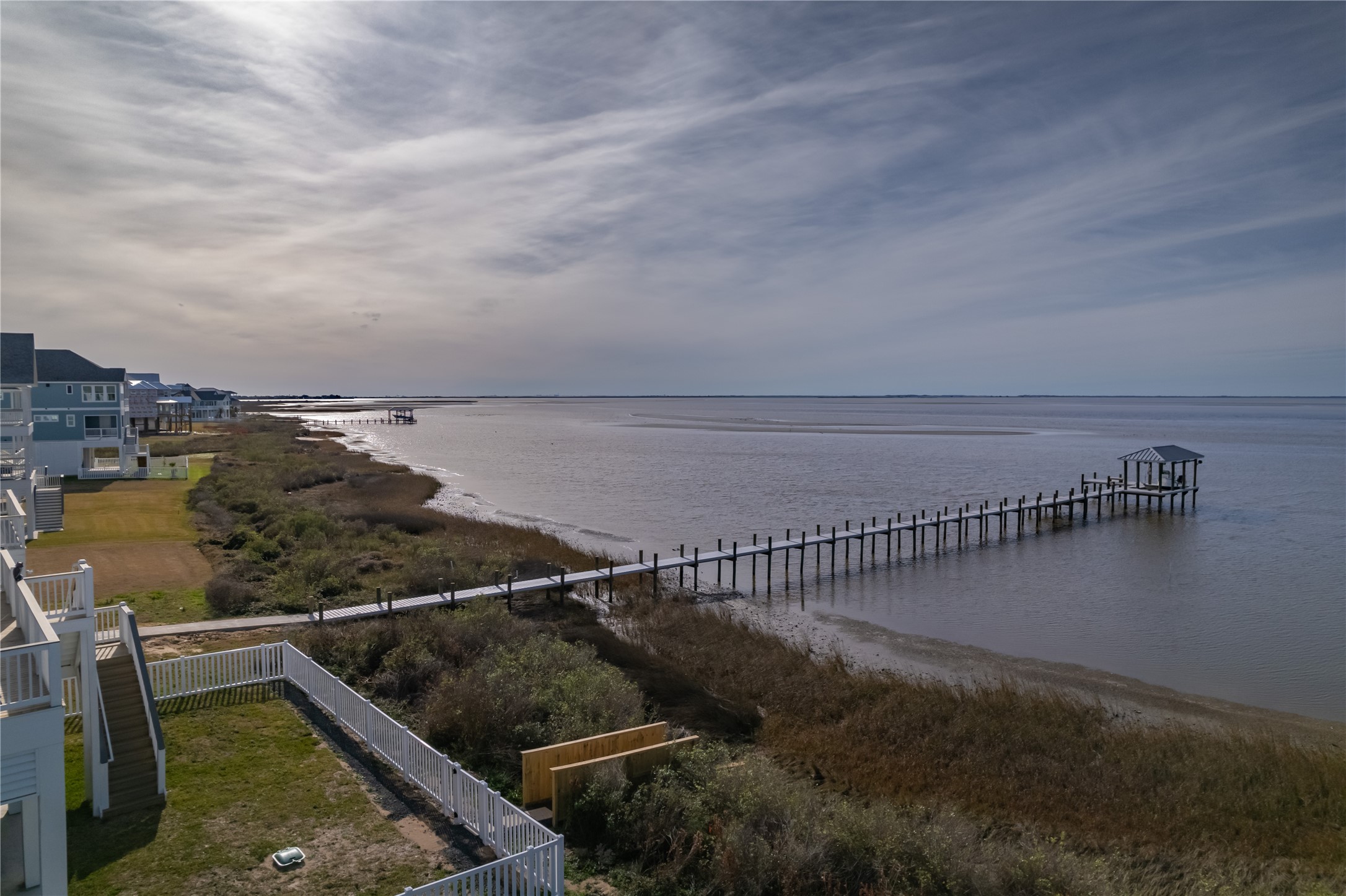 26718 Bay Water Drive , Galveston, TX, 77554 | 61297882 | Realty Texas LLC