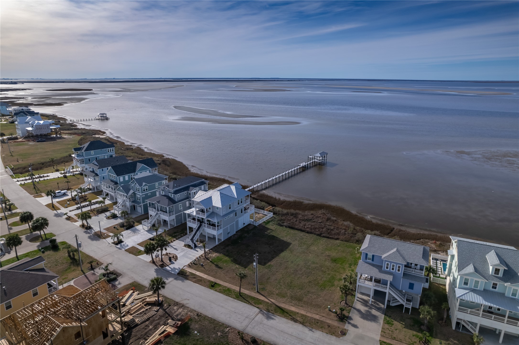 26718 Bay Water Drive , Galveston, TX, 77554 | 61297882 | Realty Texas LLC