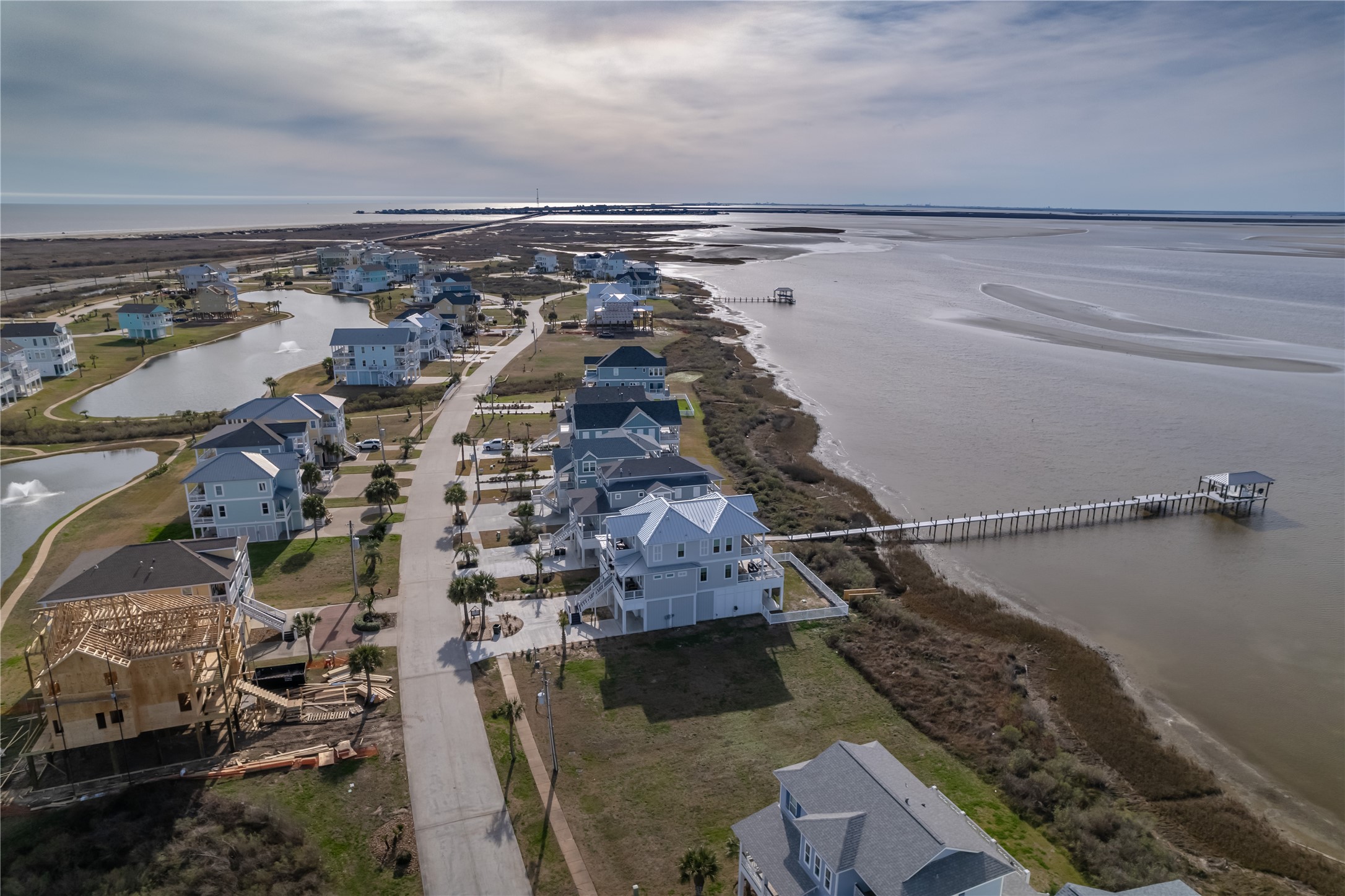 26718 Bay Water Drive , Galveston, TX, 77554 | 61297882 | Realty Texas LLC