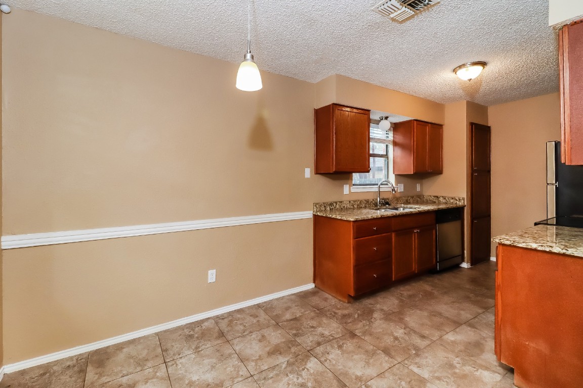 7321 Hyde Court , Fort Worth, TX, 76112 | 20531789 | Realty Texas LLC