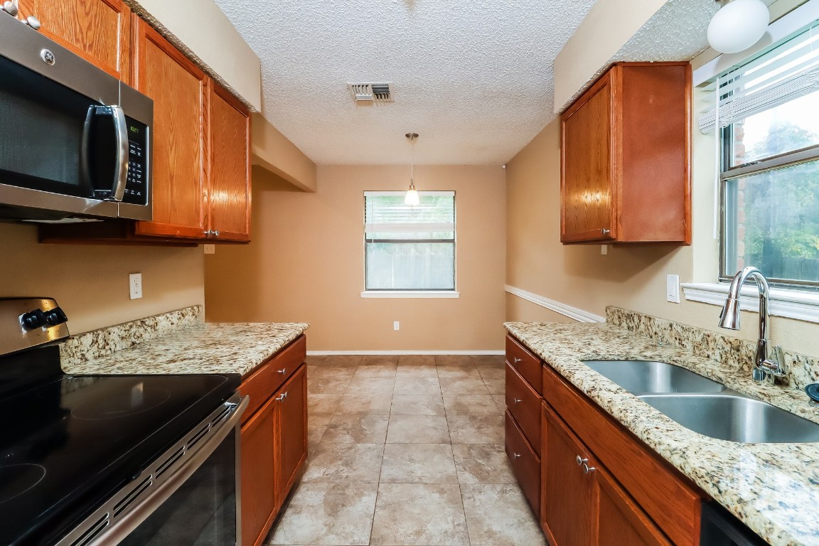 7321 Hyde Court , Fort Worth, TX, 76112 | 20531789 | Realty Texas LLC