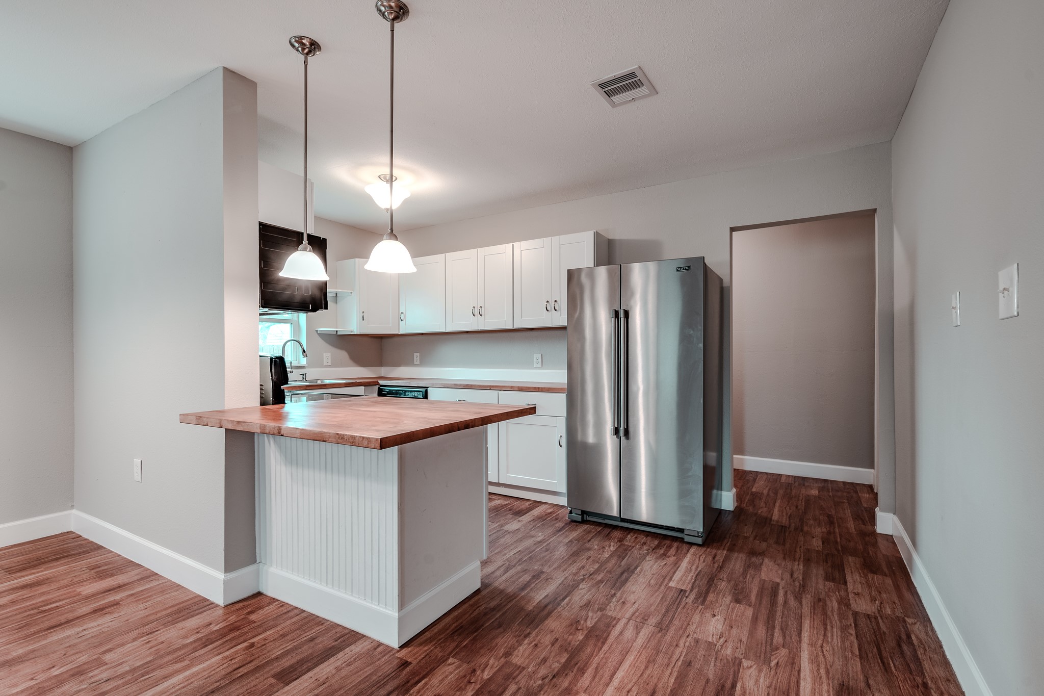 320 Martin Street , Ames, TX, 77575 | 91561673 | Realty Texas LLC