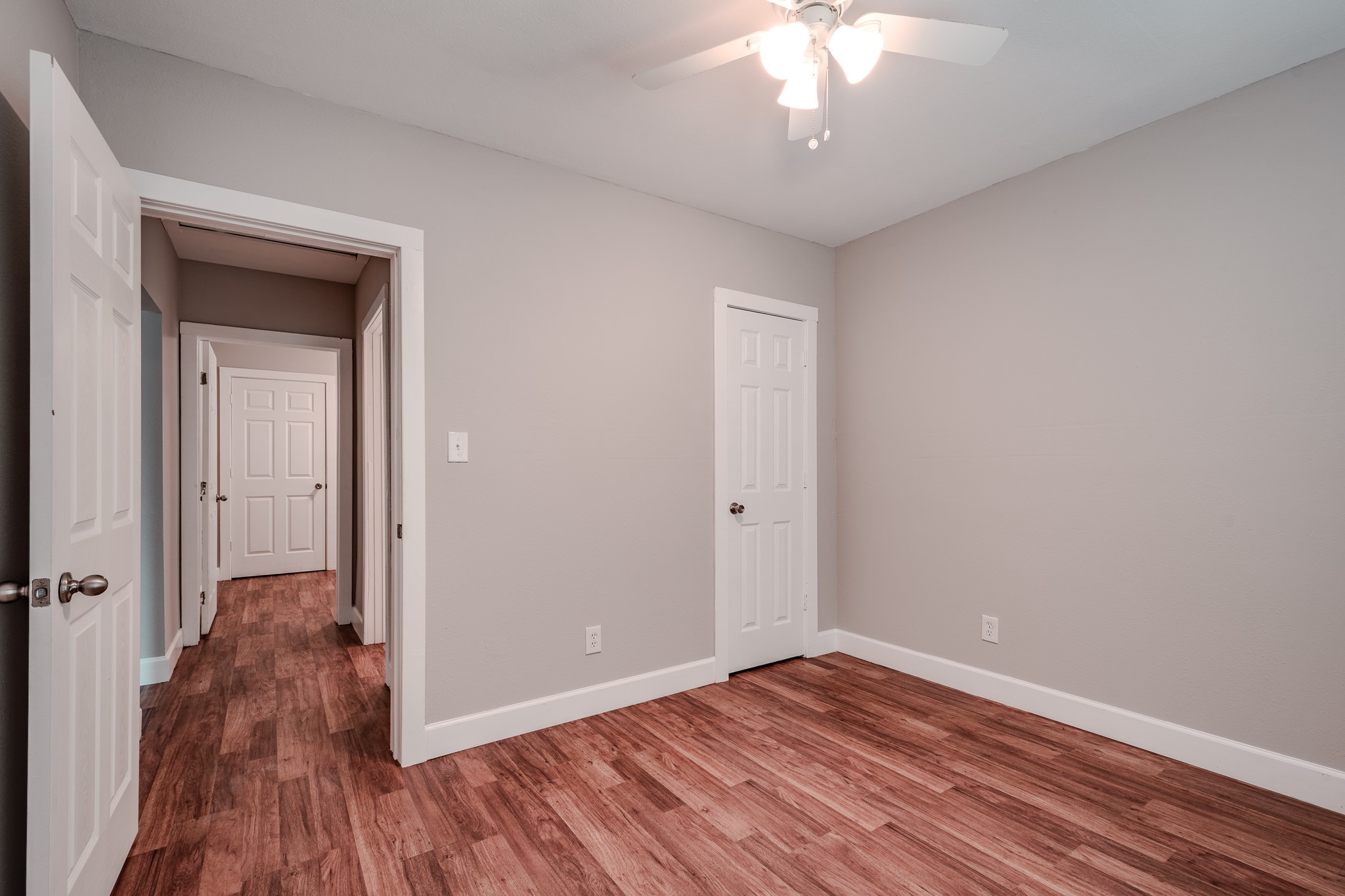 320 Martin Street , Ames, TX, 77575 | 91561673 | Realty Texas LLC