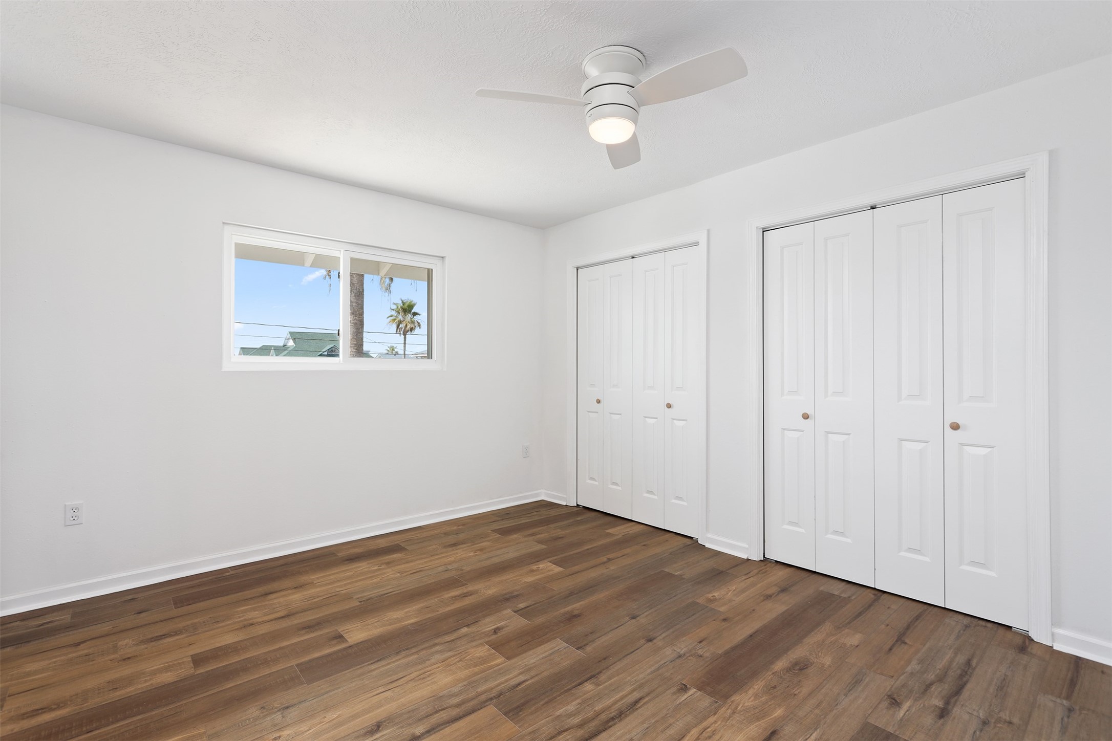 697 Warsaw Street , Bayou Vista, TX, 77563 | 37680031 | Realty Texas LLC