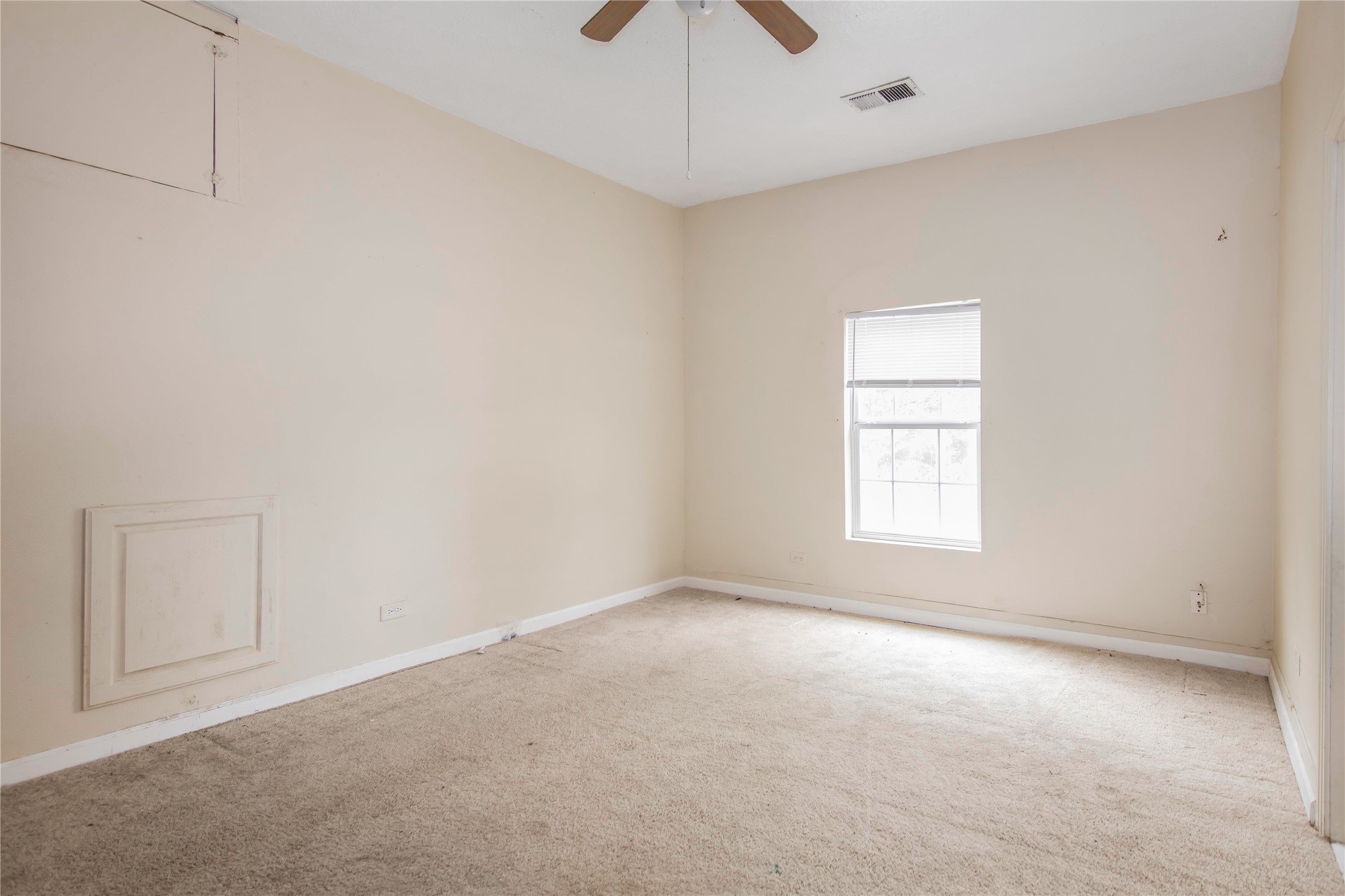 320 Tomlinson Street , Sour Lake, TX, 77659 | 79599292 | Realty Texas LLC