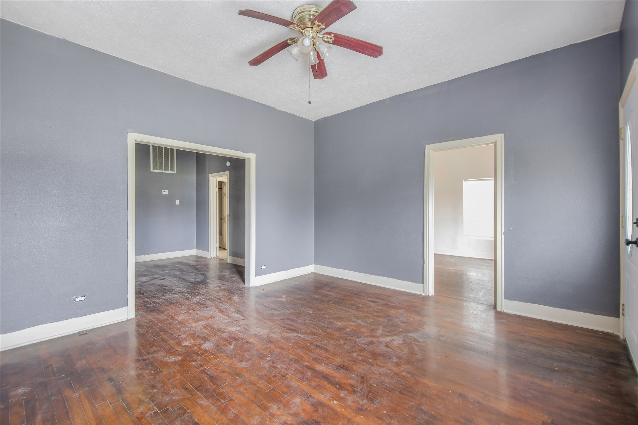 320 Tomlinson Street , Sour Lake, TX, 77659 | 79599292 | Realty Texas LLC