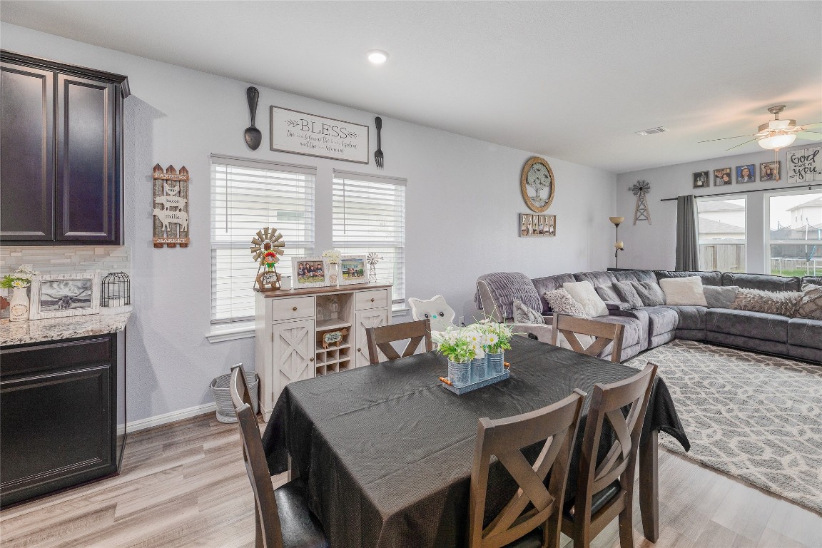 425 Autumn Leaf Road , Hutto, TX, 78634 | 6216406 | Realty Texas LLC