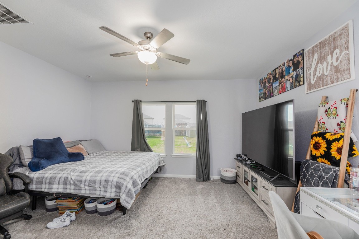 425 Autumn Leaf Road , Hutto, TX, 78634 | 6216406 | Realty Texas LLC