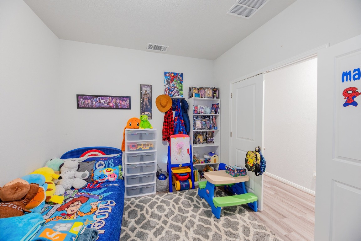 425 Autumn Leaf Road , Hutto, TX, 78634 | 6216406 | Realty Texas LLC